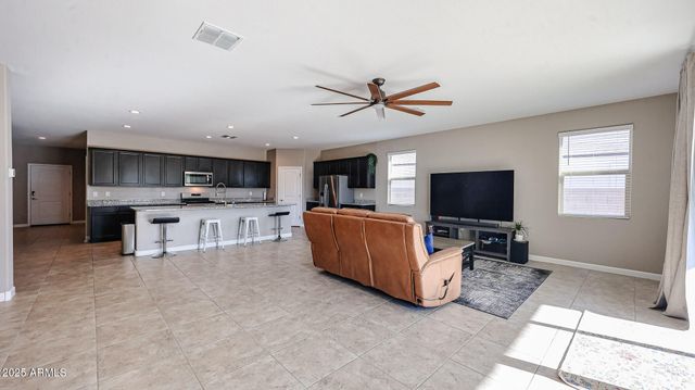 30787 W EARLL Drive, Buckeye, AZ 85396