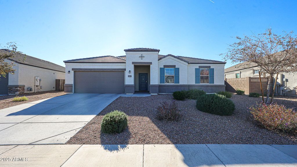 30787 W EARLL Drive, Buckeye, AZ 85396