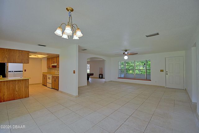 3289 S Nova Road, Port Orange, FL 32129