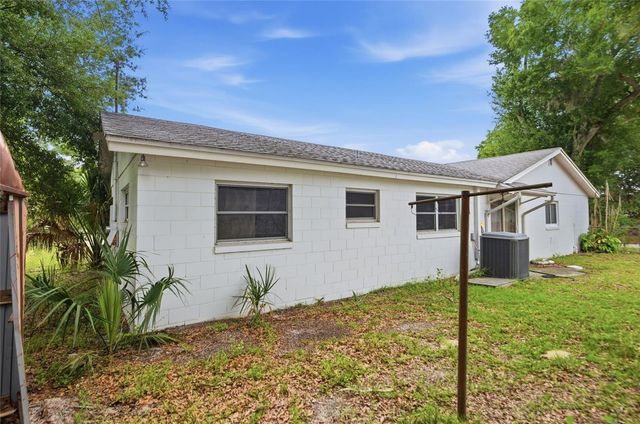915 MARTIN LUTHER KING BOULEVARD NE, Winter Haven, FL 33881