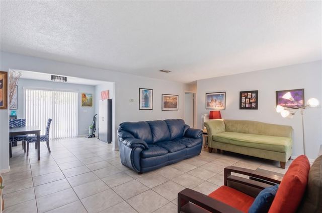 915 MARTIN LUTHER KING BOULEVARD NE, Winter Haven, FL 33881