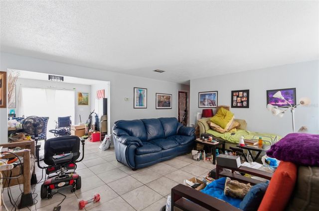 915 MARTIN LUTHER KING BOULEVARD NE, Winter Haven, FL 33881