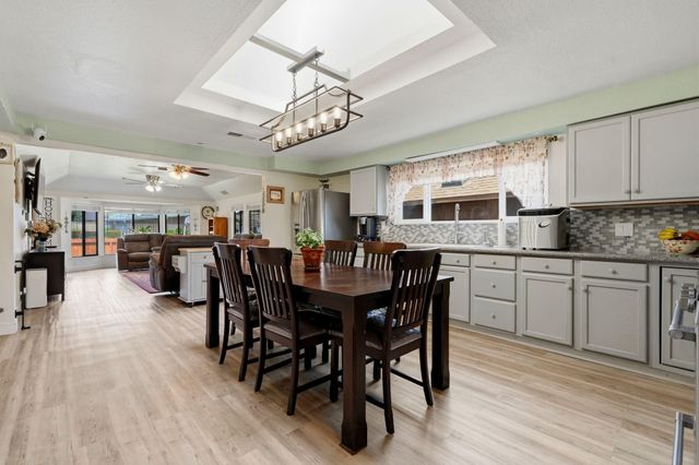 428 S A Street, Madera, CA 93638