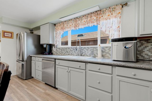 428 S A Street, Madera, CA 93638