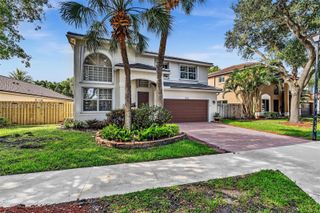 16408 Sapphire Pl, Weston, FL 33331
