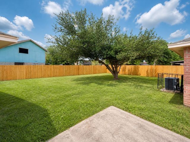 15950 Chimney Rock Road, Missouri City, TX 77489