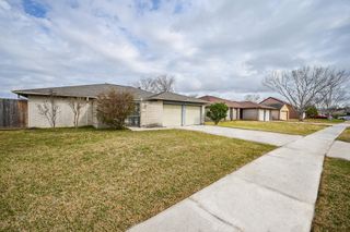 1114 Blue Diamond Drive, Missouri City, TX 77489