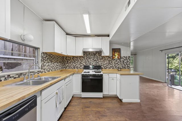 4641 Meadland Dr, Placerville, CA 95667