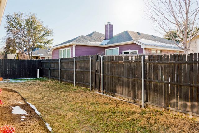 13225 Elmhurst Drive, Fort Worth, TX 76244