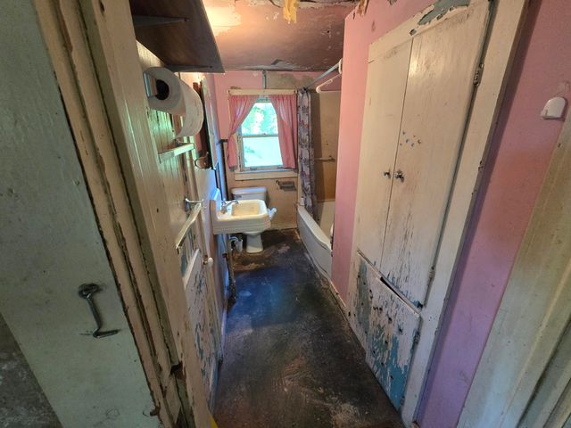12451 Beecher, Pittsford Twp, MI 49247