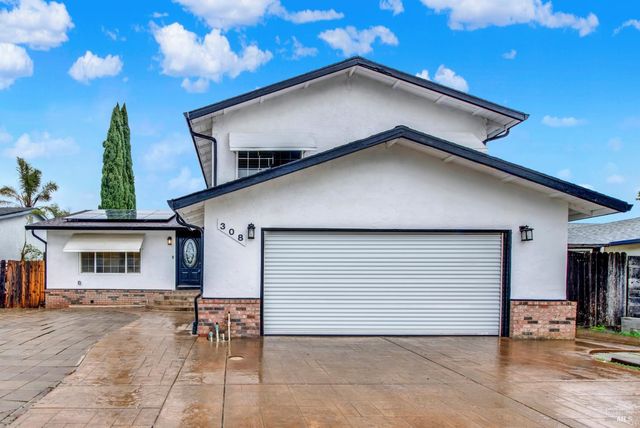 308 Plantation Way, Vacaville, CA 95687