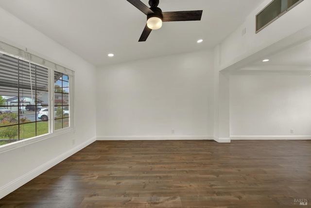 308 Plantation Way, Vacaville, CA 95687