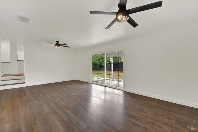 308 Plantation Way, Vacaville, CA 95687