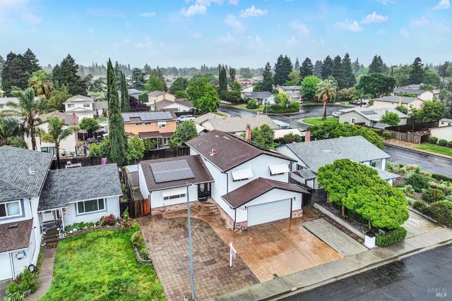 308 Plantation Way, Vacaville, CA 95687