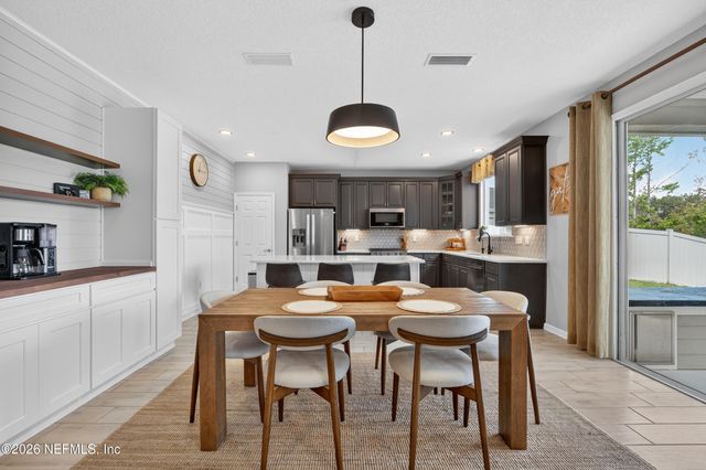 2889 WINDSOR LAKES Way, Green Cove Springs, FL 32043