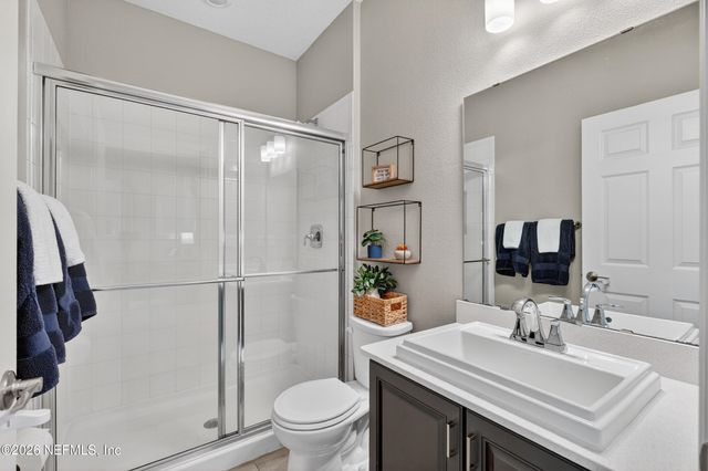 2889 WINDSOR LAKES Way, Green Cove Springs, FL 32043