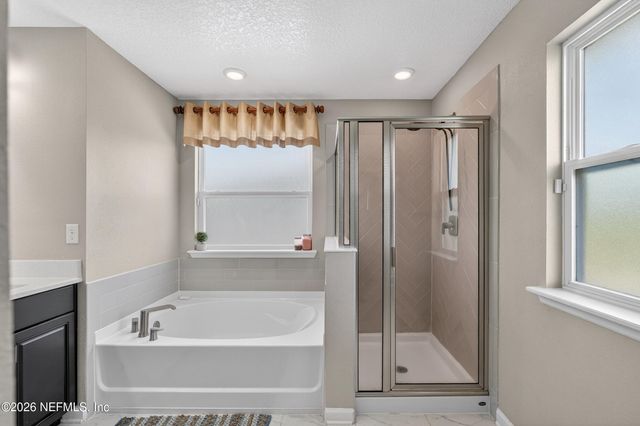 2889 WINDSOR LAKES Way, Green Cove Springs, FL 32043