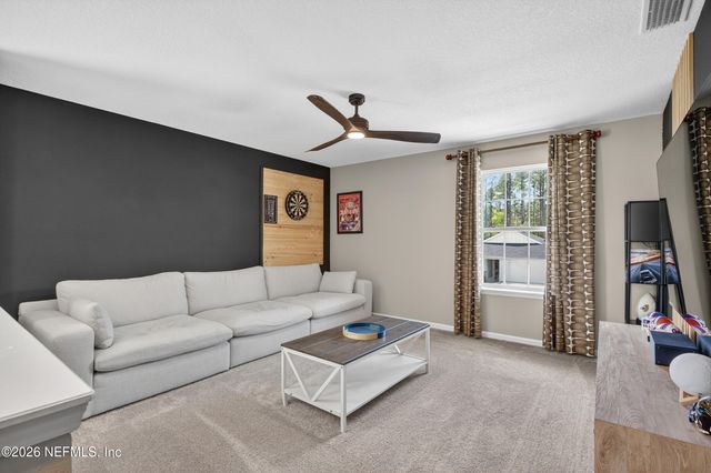 2889 WINDSOR LAKES Way, Green Cove Springs, FL 32043