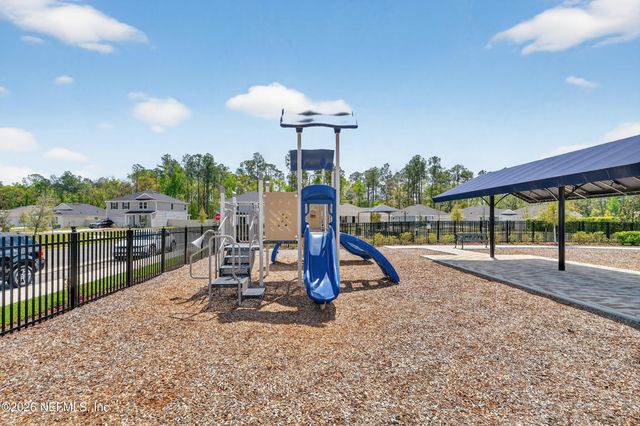 2889 WINDSOR LAKES Way, Green Cove Springs, FL 32043