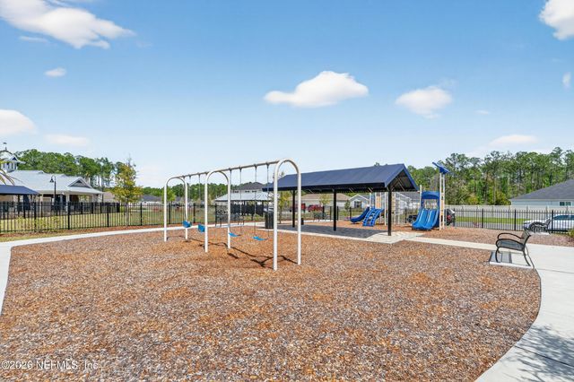 2889 WINDSOR LAKES Way, Green Cove Springs, FL 32043