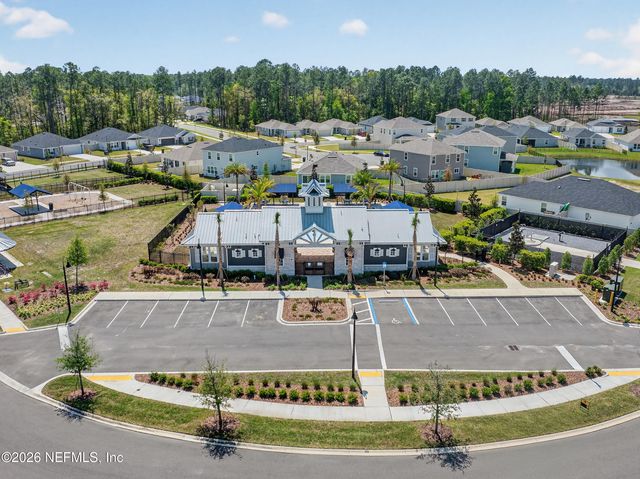 2889 WINDSOR LAKES Way, Green Cove Springs, FL 32043