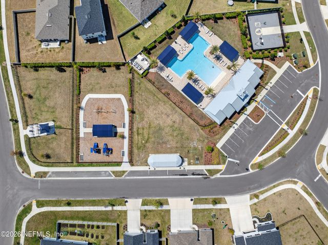 2889 WINDSOR LAKES Way, Green Cove Springs, FL 32043