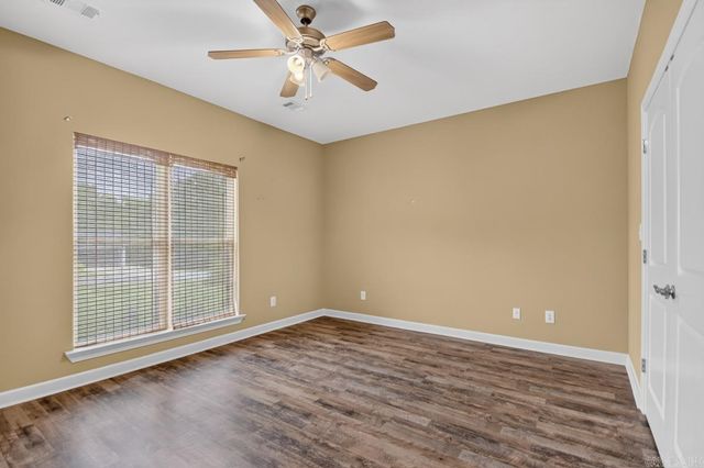 12008 Oak Valley Drive, Mabelvale, AR 72103