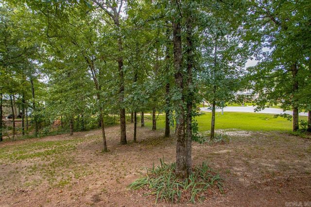 12008 Oak Valley Drive, Mabelvale, AR 72103