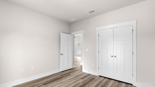 5938 Greenfield St, Pace, FL 32571