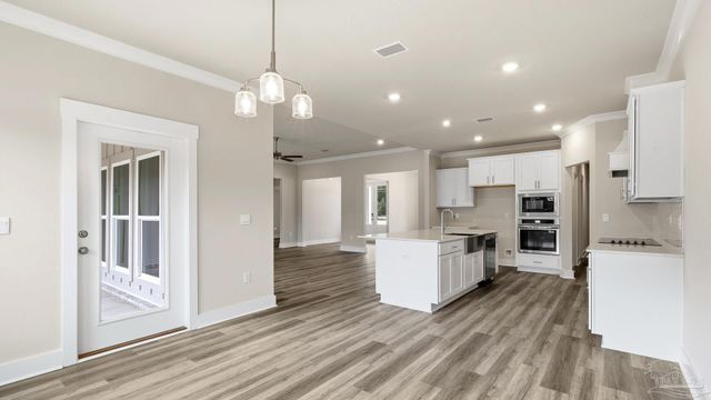 5938 Greenfield St, Pace, FL 32571