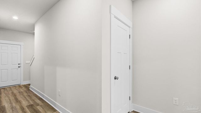 5938 Greenfield St, Pace, FL 32571