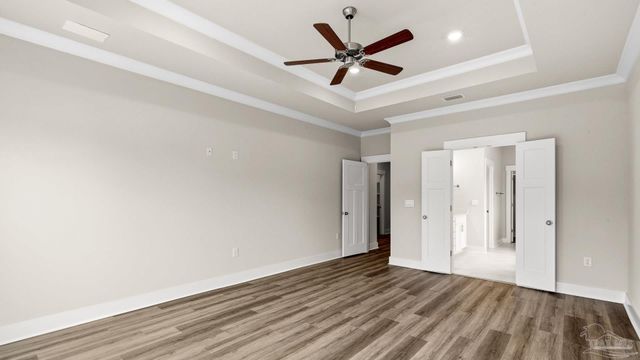 5938 Greenfield St, Pace, FL 32571