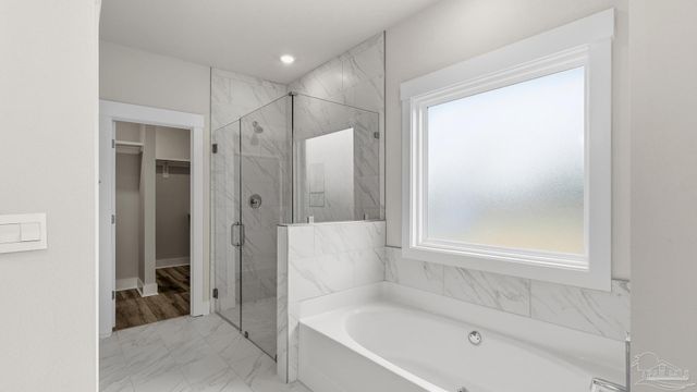 5938 Greenfield St, Pace, FL 32571