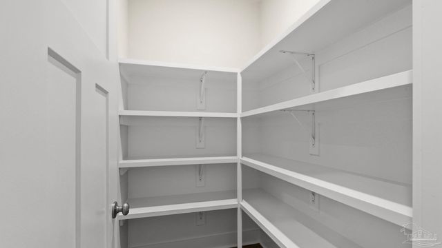 5938 Greenfield St, Pace, FL 32571