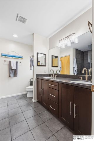 719 PACIFIC Street, Omaha, NE 68108