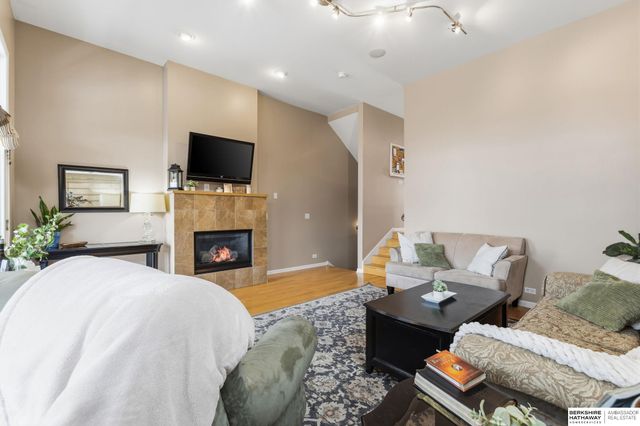 719 PACIFIC Street, Omaha, NE 68108
