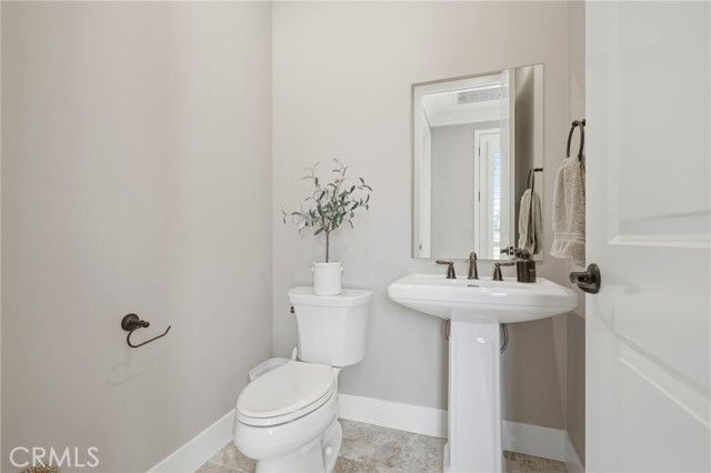 244 Boeker Ave, Pismo Beach, CA 93449