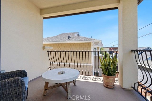 244 Boeker Ave, Pismo Beach, CA 93449