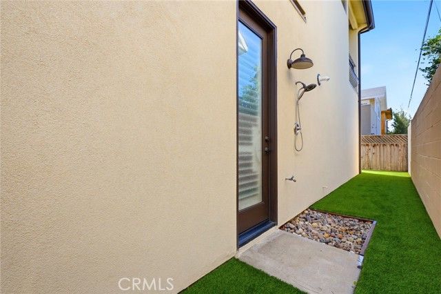 244 Boeker Ave, Pismo Beach, CA 93449