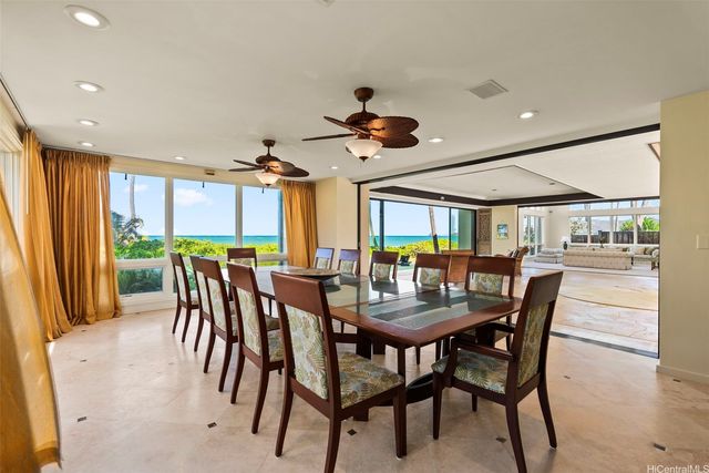 572C N Kalaheo Avenue, Kailua, HI 96734