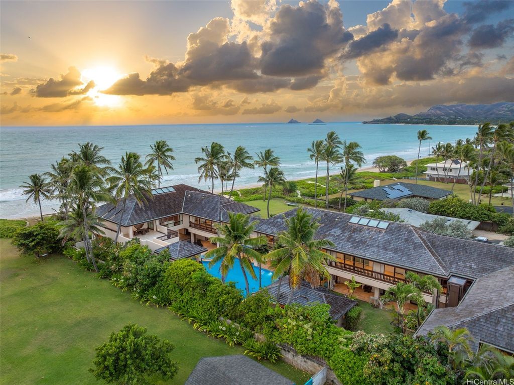 572C N Kalaheo Avenue, Kailua, HI 96734