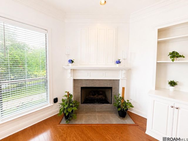 11001 Shoreline Dr, Baton Rouge, LA 70809