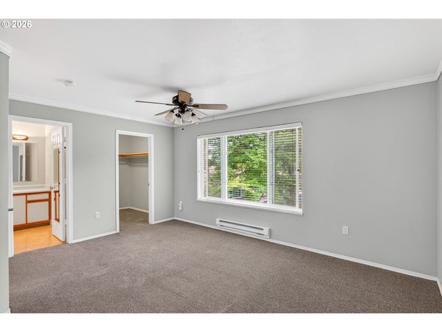 7149 Sw SAGERT St 102, Tualatin, OR 97062