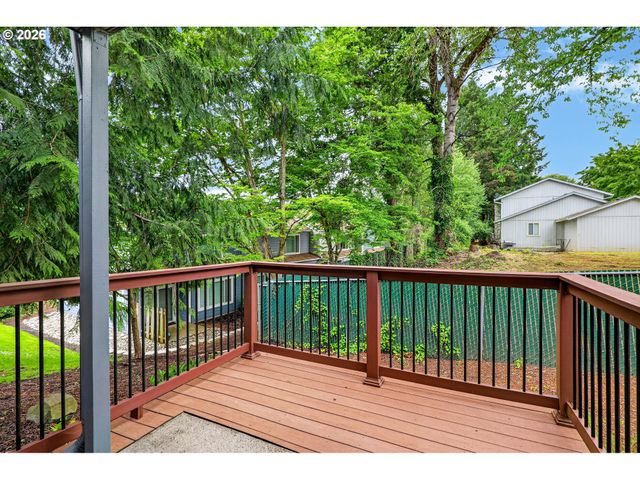 7149 Sw SAGERT St 102, Tualatin, OR 97062