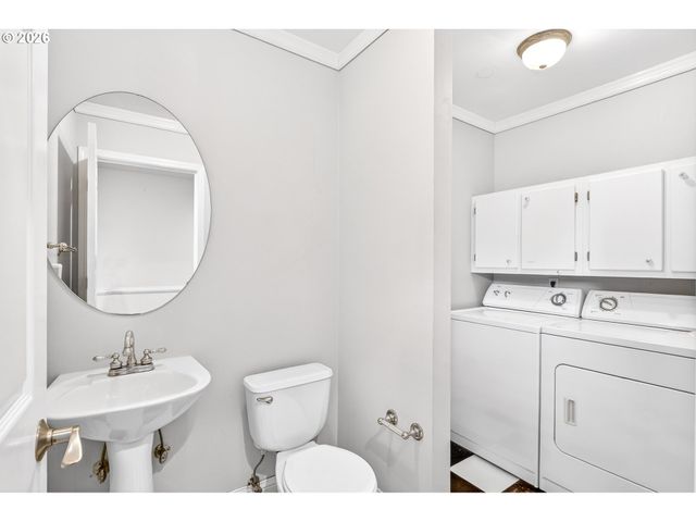 7149 Sw SAGERT St 102, Tualatin, OR 97062