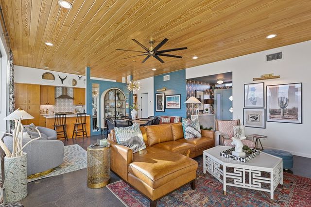 110 High Lonesome, Alpine, TX 79830