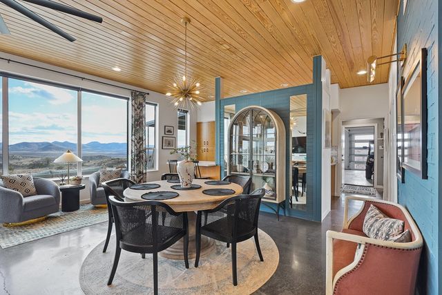 110 High Lonesome, Alpine, TX 79830