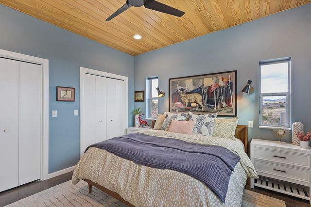 110 High Lonesome, Alpine, TX 79830