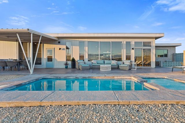 110 High Lonesome, Alpine, TX 79830