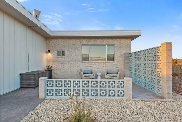 110 High Lonesome, Alpine, TX 79830